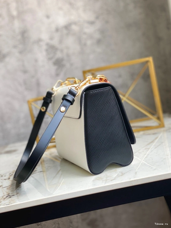Affordable MM LOUIS VUITTON TWIST 0813